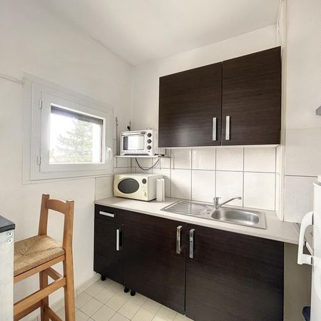 Location Appartement 1 pièce 24m² CLERMONT FERRAND 63000 - Photo 4