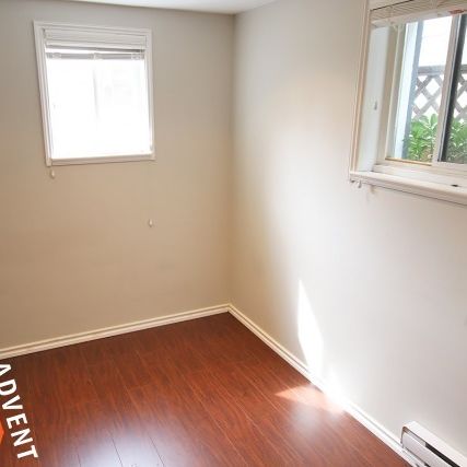 Riley Park Unfurnished 5 Bed 2.5 Bath House For Rent at 76 East 42nd Ave Vancouver - Photo 1