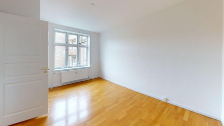 Moderniseret 3-værelses med attraktiv beliggenhed! - Photo 2
