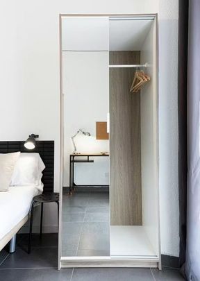 Calle de Noviciado, Madrid, Community of Madrid 28015 - Foto 1