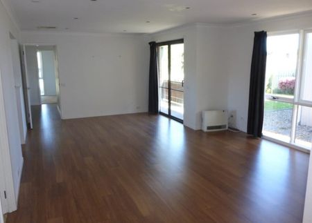14 Corrang Place - Photo 4