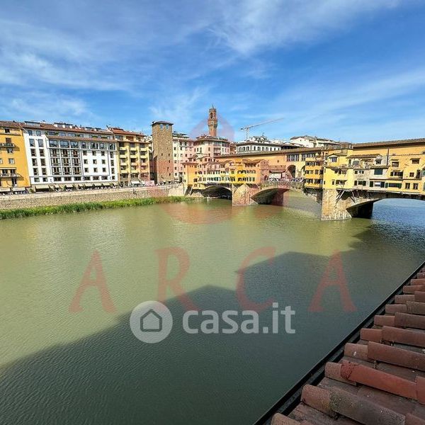 Trilocale in Affitto in Borgo San Jacopo a Firenze - Photo 1