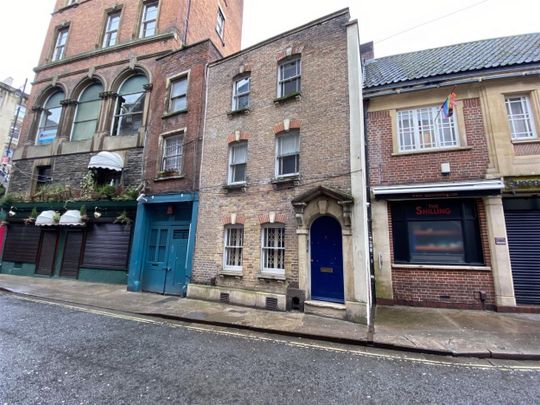 BPC01568 Frogmore Street, City Centre, BS1 - Photo 1