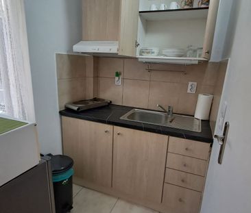 Studio/Γκαρσονιέρα για ενοικίαση Κέντρο (Παλαιά Φώκαια) - Φωτογραφία 6