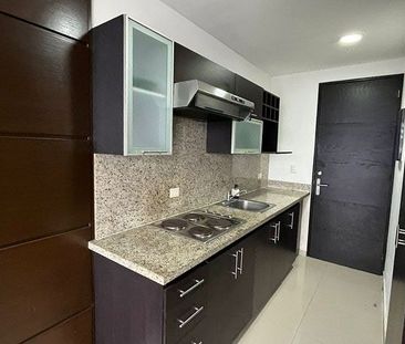 Departamento en Renta Amueblado - Torre Murano Colinas de San Jeronimo - Photo 2