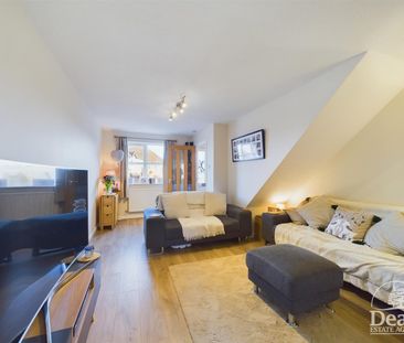 Fairways Avenue, Coleford - Photo 1