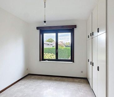 Bungalow te huur in Sleidinge voor € 1.095 met 4 slaapkamers - Photo 4