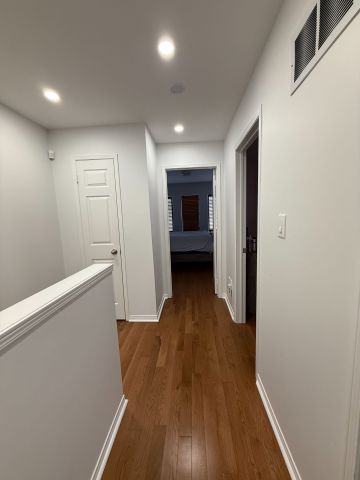 For Lease - 22 Rochefort Drive, Toronto, Ontario - Photo 2