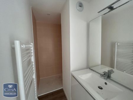 Location Appartement 1 pièce 25m² ROUBAIX 59100 - Photo 3