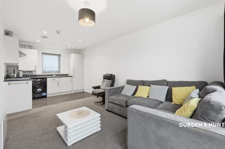 Martin Hunt Drive, Stanway, Colchester - Photo 3