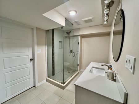 For Lease - 7253 Thornhill Crescent Unit# Lower, Niagara Falls, Ontario - Photo 5