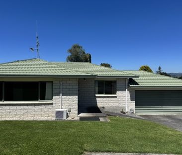 Handy Location - Judea - Photo 1