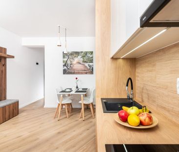 Nowoczesny Apartament z balkonem - Photo 2