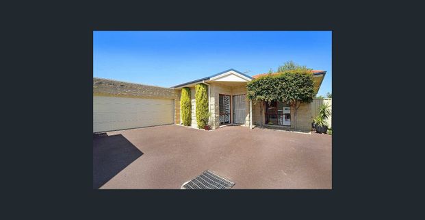 WELL PRESENTED | FRESHLY PAINTED | GREAT LOCATION - Photo 1