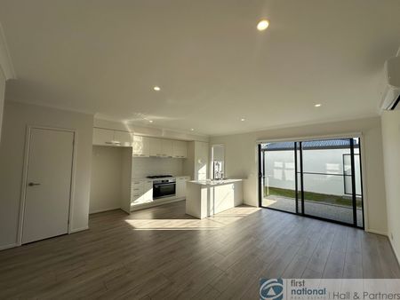 57 Tomatina Way, Berwick - Photo 5