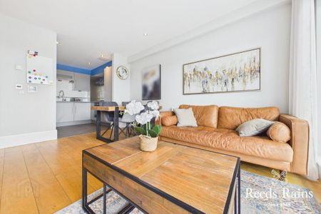 Apartment 318 The Bakery 311 Ormeau Road, Belfast, BT7 3GB - Photo 3
