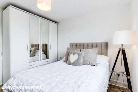 1 bedroom apartment to rent - Photo 5