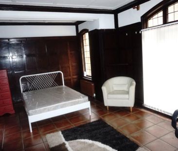 5 bedroom detached house to rent - Photo 3