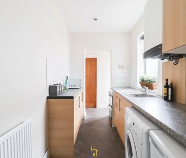 1 bedroom ground floor maisonette to rent - Photo 3