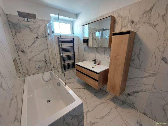 Modernisierte 70m² Wohnung mit Loggia in Greinsfurth bei Amstetten - Photo 1