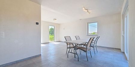 Woning te huur in Bassilly voor € 1.450 met 3 slaapkamers - Photo 4