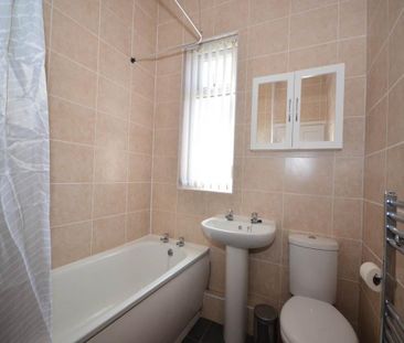 4 bedroom house share to rent - Photo 2