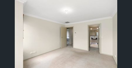 Modern townhouse in a prime location - Photo 4