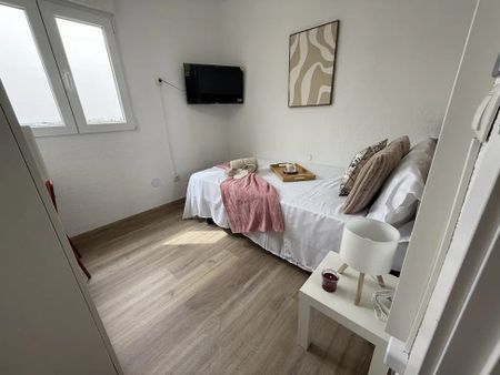 Calle Princesa, Alcorcón, Community of Madrid 28921 - Photo 2