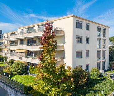Charming 3.5 room 71m2 with terrace and parking in Lausanne - Photo 2