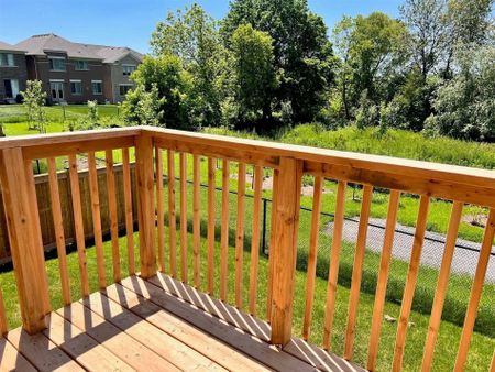 For Lease - 98 Seedling Crescent, Whitchurch-Stouffville, Ontario - Photo 4