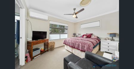 Modern Townhouse in Perfect Location - Photo 3