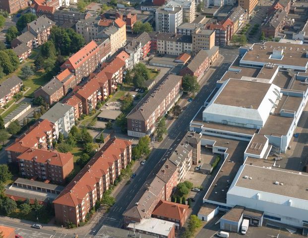 Mitten im Leben - modernisierte Wohnung in der City - Photo 1
