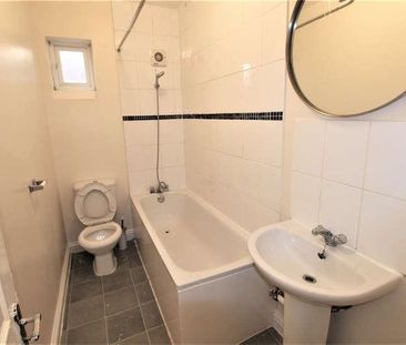 Ecclesbourne Road, Thornton Heath, Greater London, CR7 - Photo 4