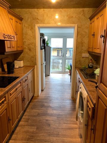 Room in a Shared House, Marlow Road, BN2 - Photo 2