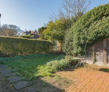 1 bedroom semi-detached house share to rent - Photo 4