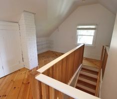 Cambie Unfurnished 4 Bed 3 Bath House For Rent at 981 West 18th Ave Vancouver - Photo 4