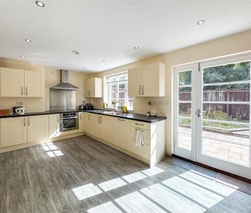 2 bedroom end of terrace house to rent - Photo 6