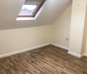 Firs Drive, Rugby - Photo 3