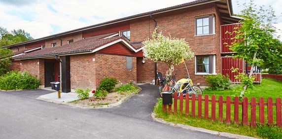 Björnjaktsvägen 36 - Photo 2