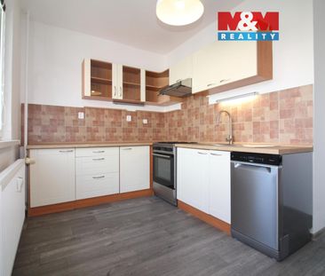 Pronájem bytu 3+1 76 m², Sídliště 596, Cvikov - Photo 1