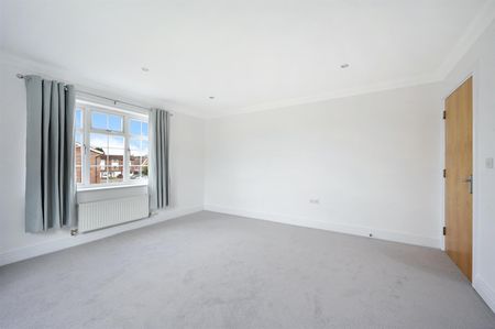 To Let 1 Bed Apartment - Photo 5