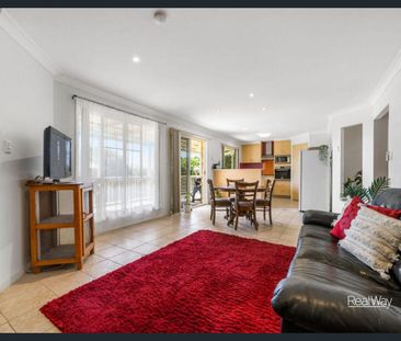 Fantastic Family Living With Gorgeous Views! - Photo 3