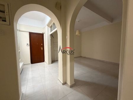 Διαμέρισμα για ενοικίαση Καμάρα - Ροτόντα (Κέντρο Θεσσαλονίκης) - Φωτογραφία 4