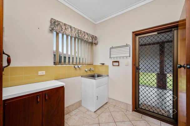 16 Pannell Road, Bateman - Photo 1