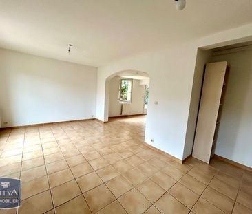 Location Maison 5 pièces 116m² BOUC BEL AIR 13320 - Photo 2