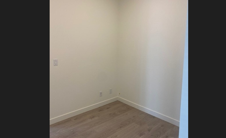 Spacious 3 Bed Condo At Latimer Village With Mountain View - Photo 5