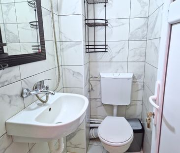 GARSONIERA DE INCHIRIAT - TRAIAN, ETAJUL 1 - Fotografie 4