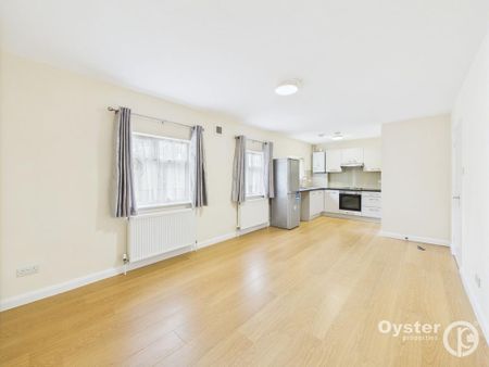 4 bedroom apartment to rent - Photo 5