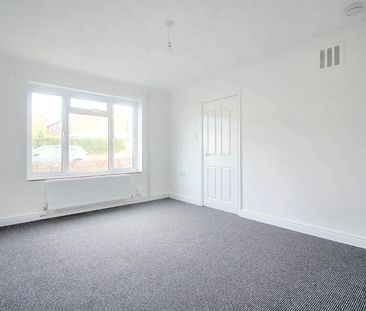 3 Bedroom House to let - Photo 3