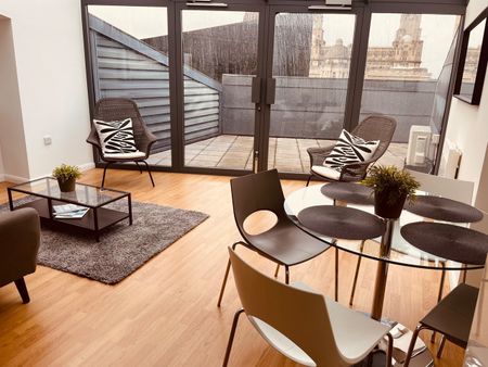 2 Bed Flat, Mann Island, L3 - Photo 2